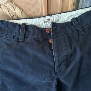 Hollister California blk soft twill pant button front 29x30” as new On Sale